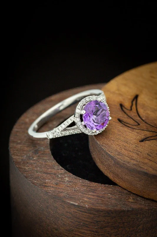 "AURA" - BIRTHSTONE RING WITH AN AMETHYST CENTER STONE & DIAMOND ACCENTS