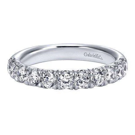 Platinum French Pave Diamond Wedding Band 1.00 Cttw