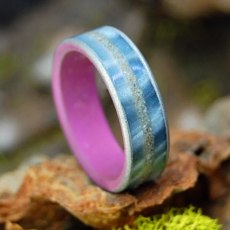 All The Beach Paths | Men's Beach Sand, Marbled Resin & Titanium Wedding Ring