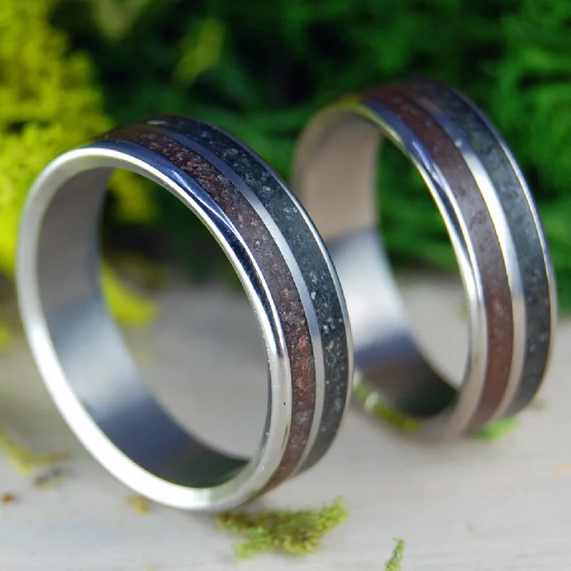 American Earth | Oklahoma Dirt & Kentucky Coal Wedding Ring Set