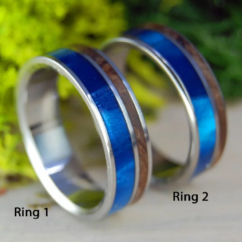 Boosheret | Blue Marbled Opalescent & Dark Wood Wedding Ring Set