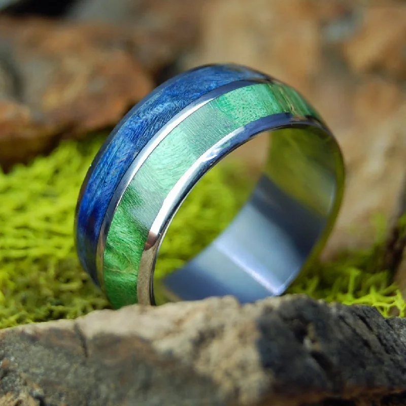 Box Elder Love | Men's Box Elder Wood & Titanium Wedding Ring