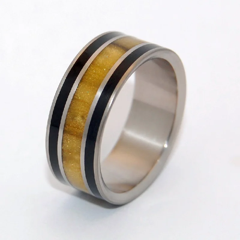 Our Summit | Men's Tiger Eye Stone, Onyx Stone & Titanium Wedding Ring