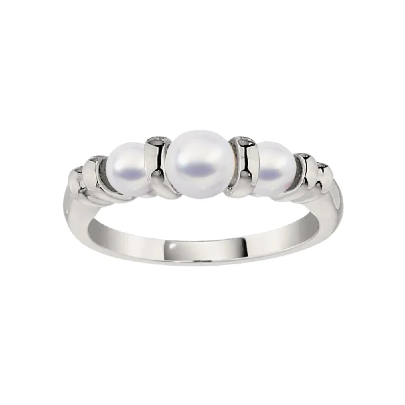 Three Stone Pearl Ring Large