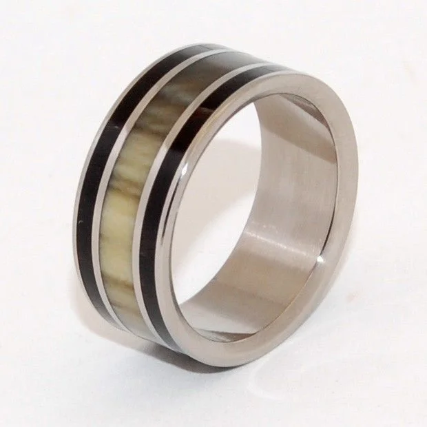 Rodeo | Men's Horn & Titanium Wedding Ring