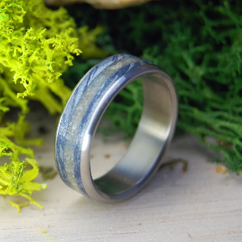 The Sea Around Us | Men's Beach Sand & Titanium Wedding Ring