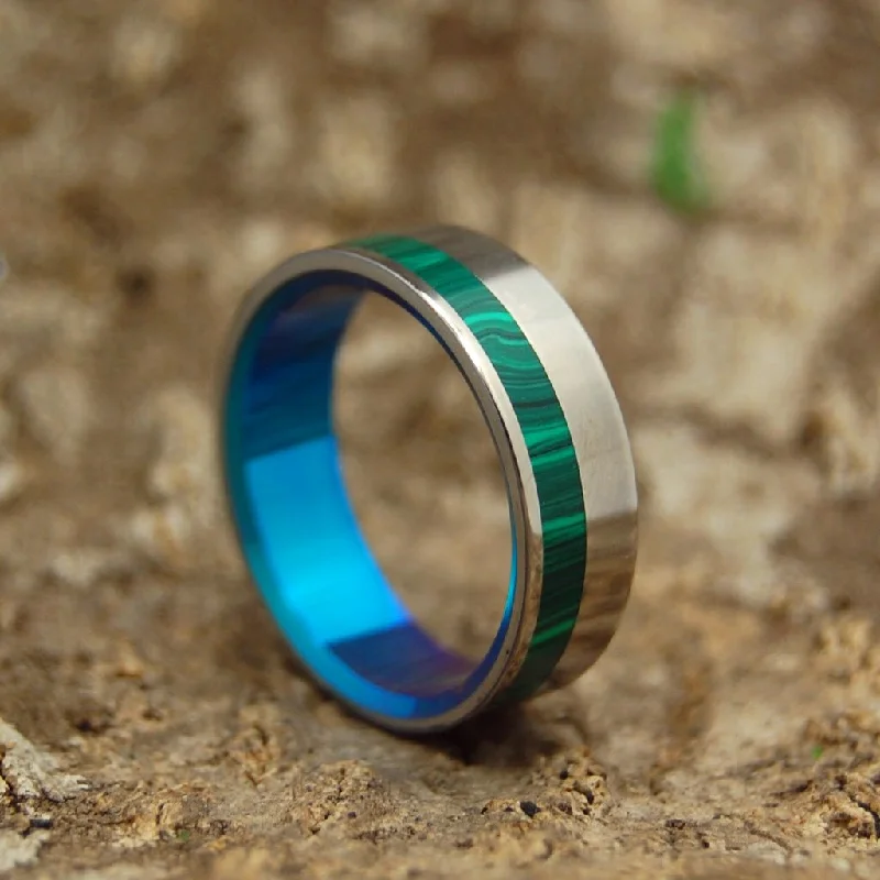 Hummingbird | Men's Malachite Stone & Titanium Wedding Ring