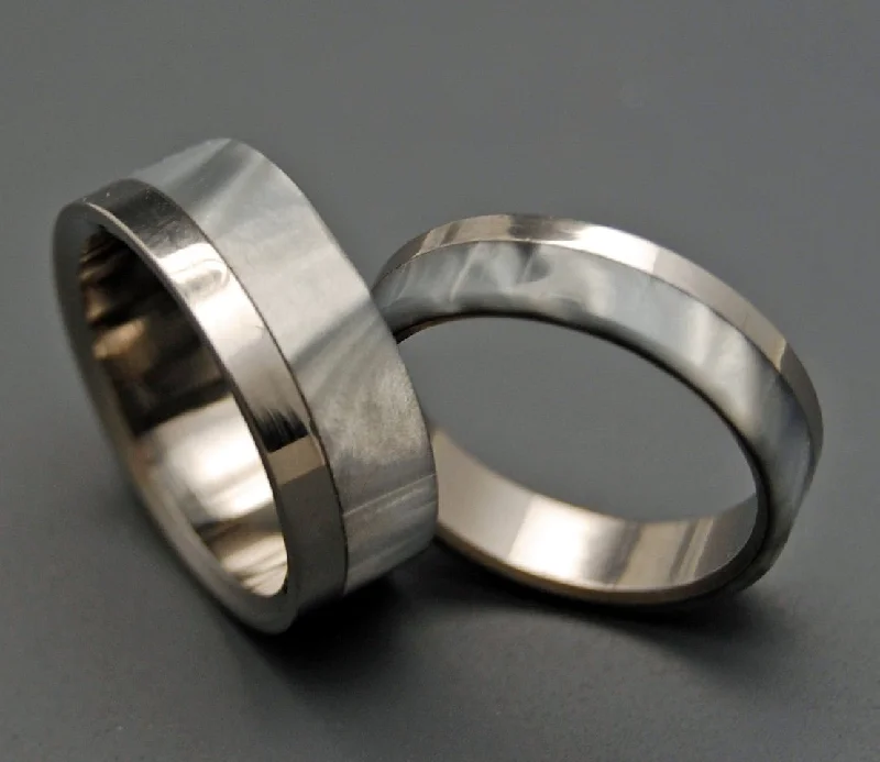 Smoke & Mirrors | Gray Pearl Opalescent & Titanium - Unique Wedding Ring - Wedding Ring Set