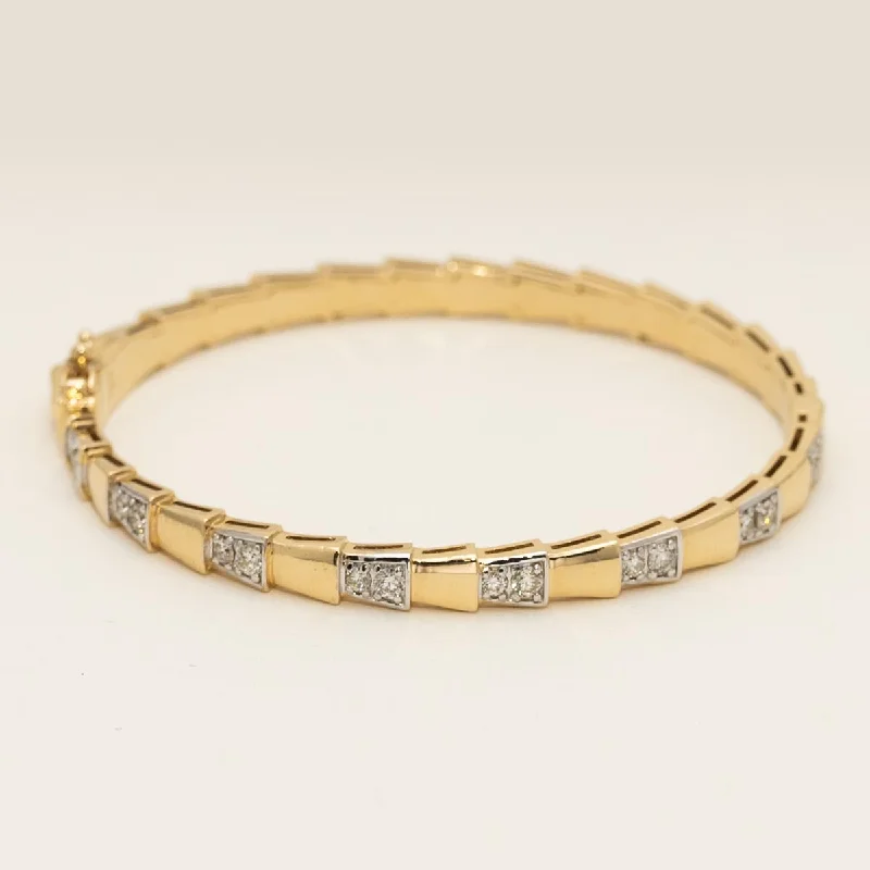 Diamond Bangle Bracelet in 18kt Yellow Gold (3/4ct tw)