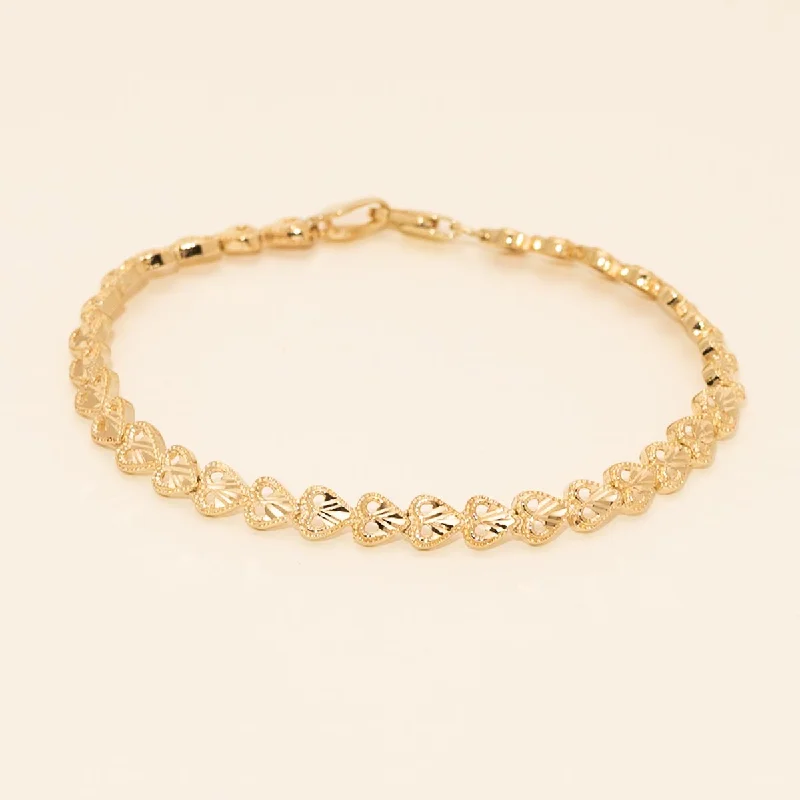 Estate Heart Link Bracelet in 14kt Yellow Gold