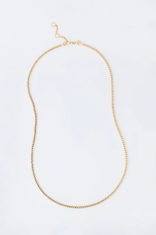 Gold Thin Box Chain Necklace