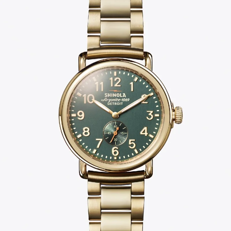 Shinola Runwell Mens Watch with Green Dial and Gold Tone Stainless Steel Bracelet (quartz movement)